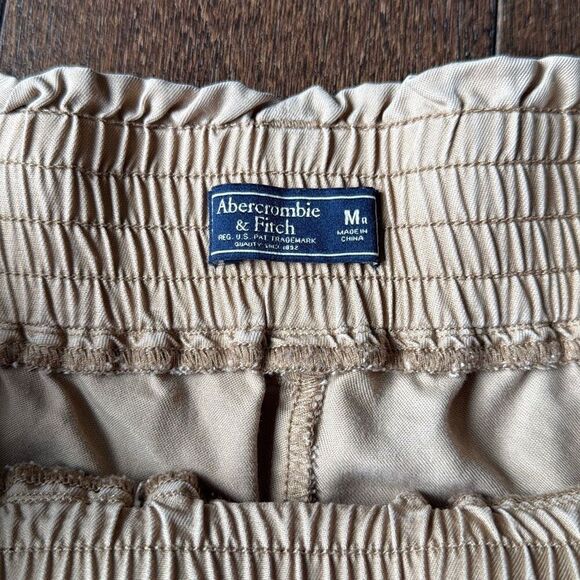 Abercrombie and Fitch ruffle tie waist jogger pants size medium brown pull on y2 - Picture 2 of 7